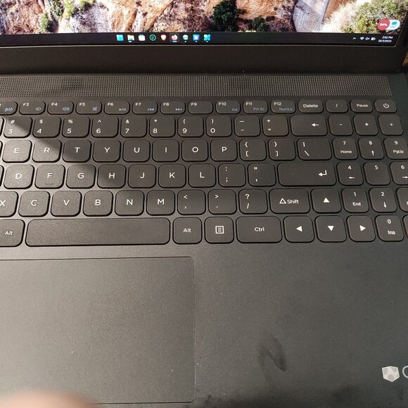 Gateway Laptop - Picture 9 of 10